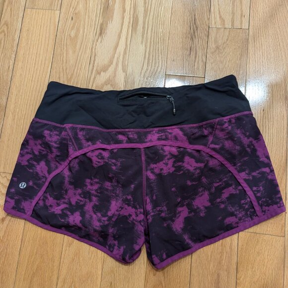 Lululemon lined running shorts - Picture 2 of 3